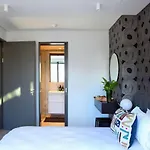 Designer De Waterkant Apartment